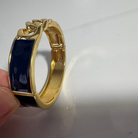 Gold Tone Navy Enamel Link Hinged Bangle Bracelet - Picture 2 of 7